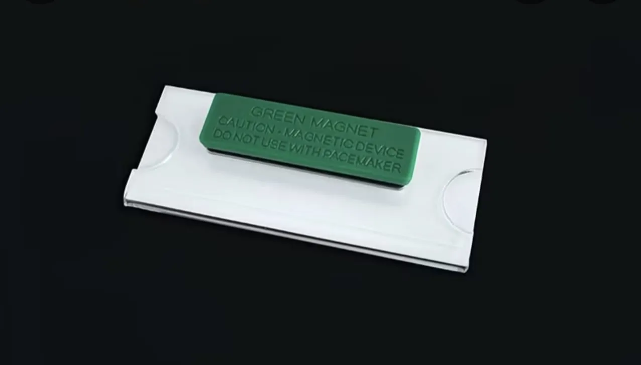 90mm x 54mm亞克力磁石胸牌(橫) / 胸牌芯(無磁石)