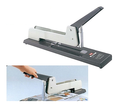 MAX HD12L/17 Heavy Duty Stapler